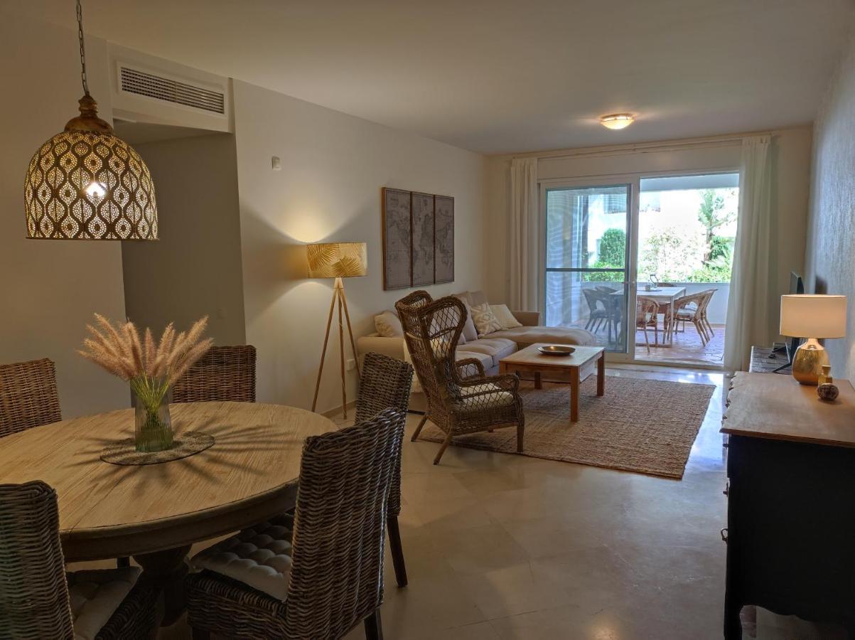 Costalita On The Beach - 3 Bedroom Cosy Apartment Estepona Zewnętrze zdjęcie